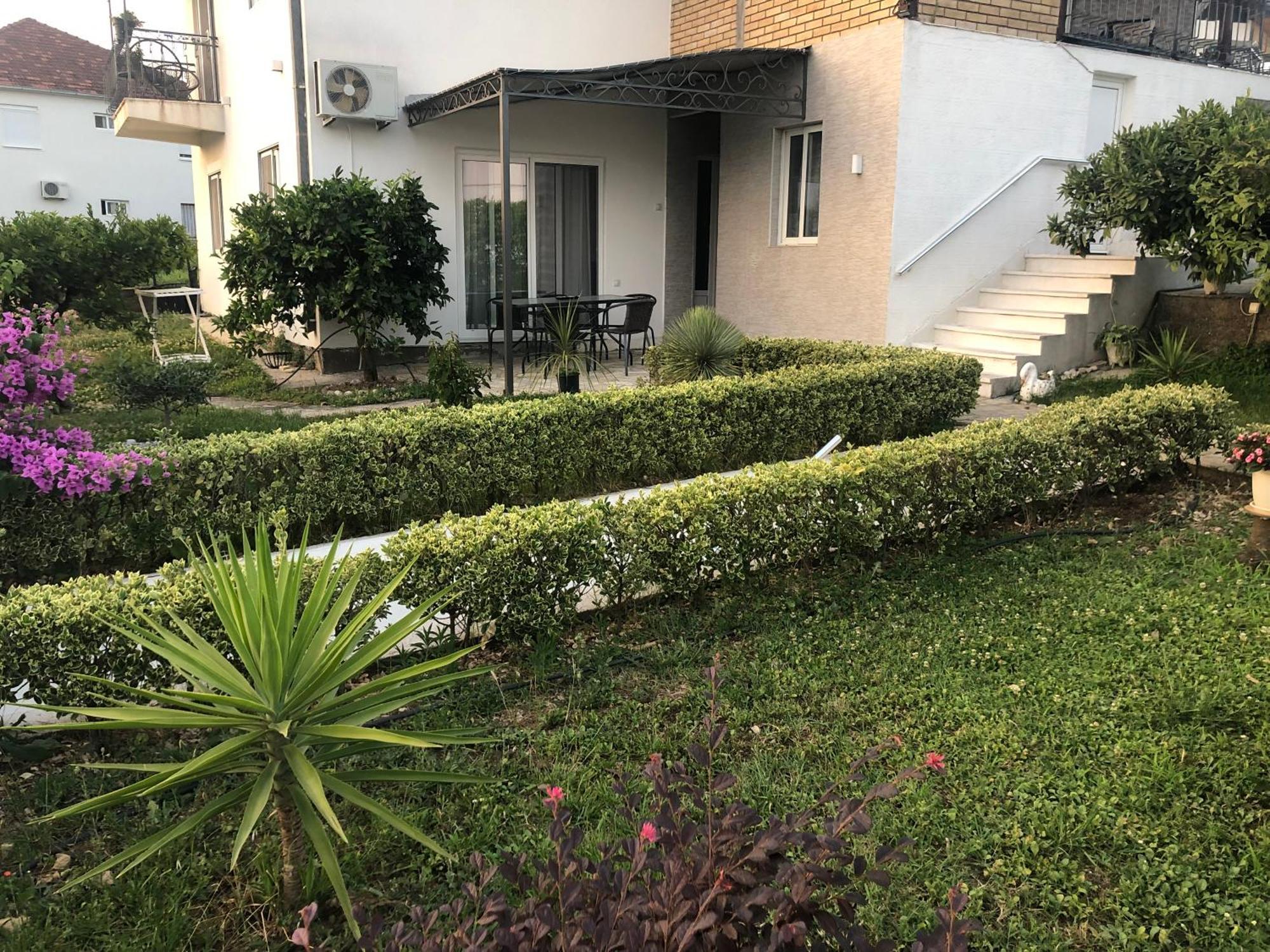 Rejhan Totti Ulcinj Luaran gambar